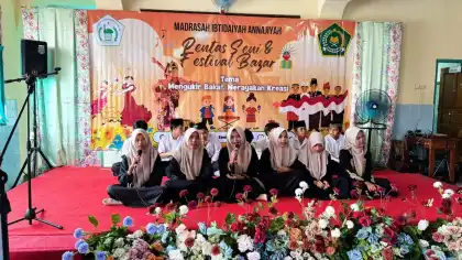 pentas seni